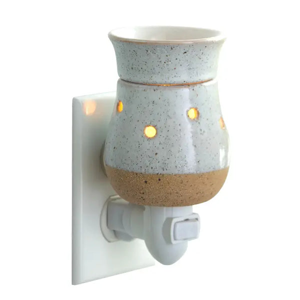 Pluggable Fragrance Warmer - Classic Rustic White