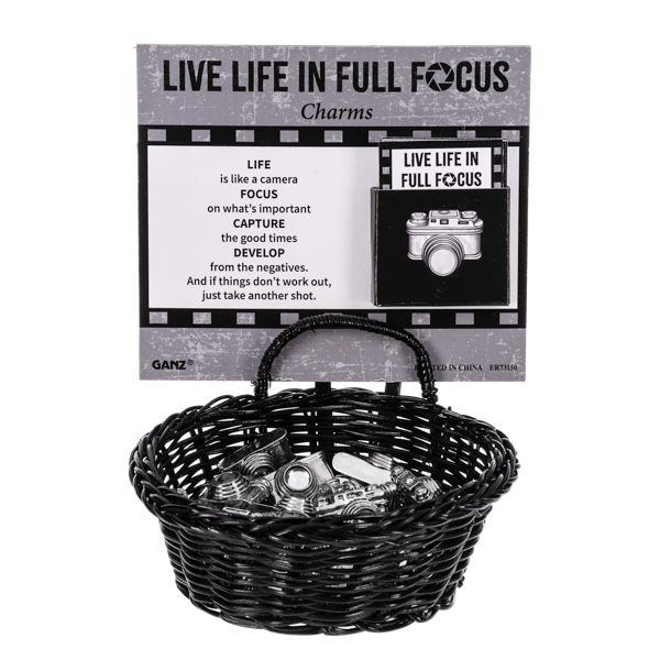 Live Life in Full Focus Pocket Token